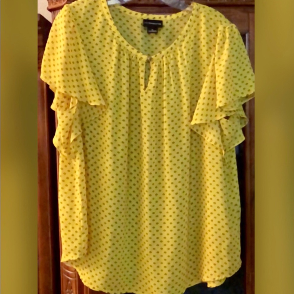 Yellow Comfortable Shirt Nice for any occasion.!